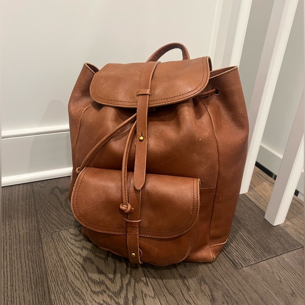 Madewell Rucksack English Saddle Leather Backpack